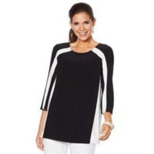Antthony Colorblock ROUND NECK Top